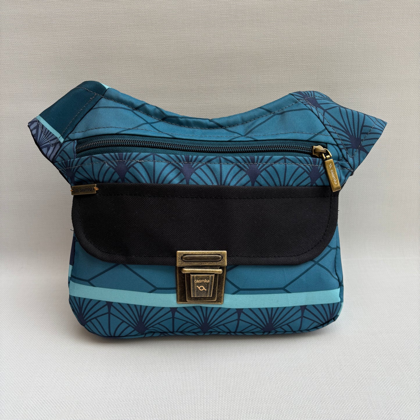 Special Gaudí Turquoise · Waterproof · Unique Piece No. 12061