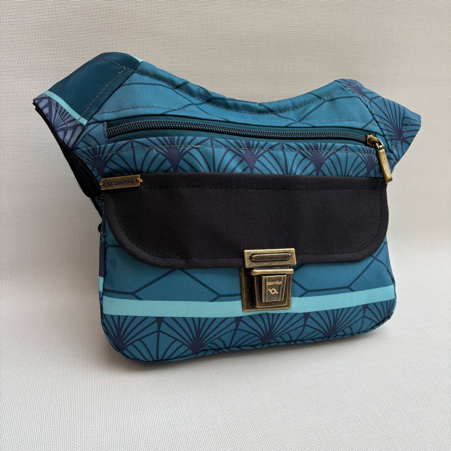 Special Gaudí Turquoise · Waterproof · Unique Piece No. 12061