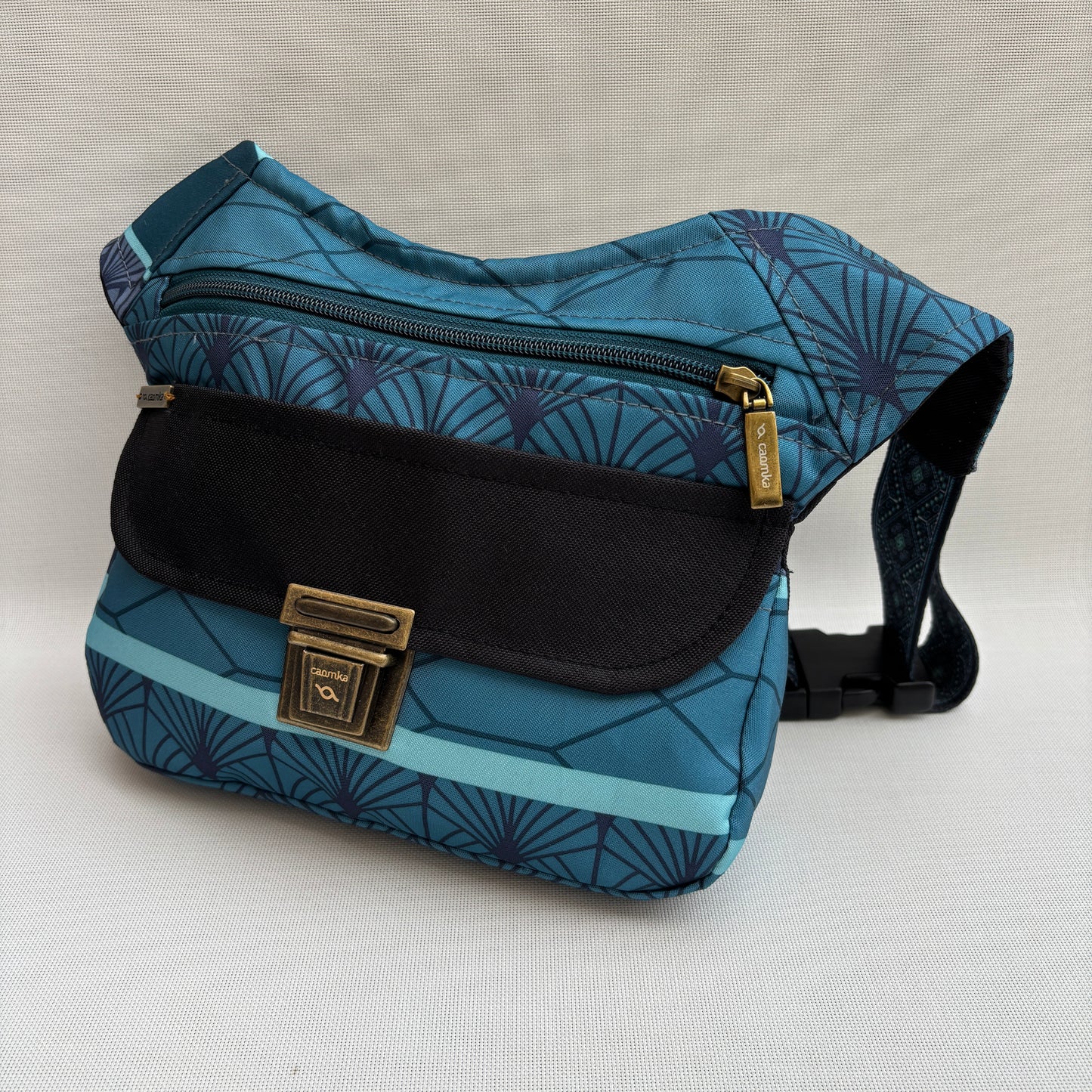 Special Gaudí Turquoise · Waterproof · Unique Piece No. 12061