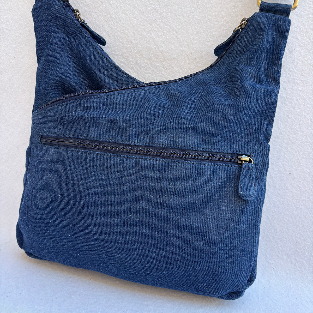 (TARA -20€) Bolso Bandolera Súper Caomka “Geometric Jeans” · Pieza Única Núm. 19631