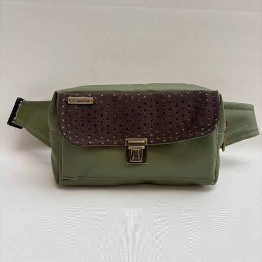 Riñonera Urban "Special Green Top" · Polipiel · Pieza Única Núm. 18763