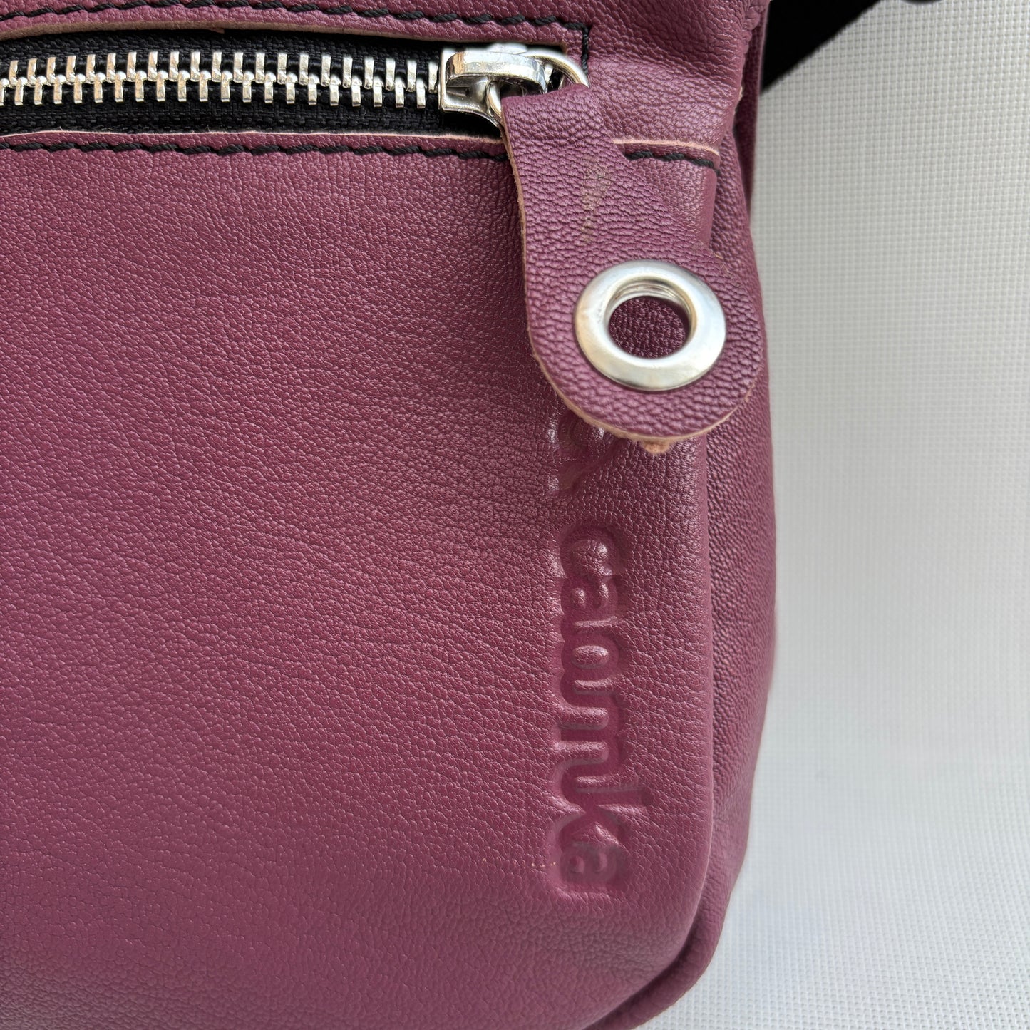 Riñonera Special Burdeos & Silver · Piel - Cuero · Pieza Exclusiva Núm. 16545