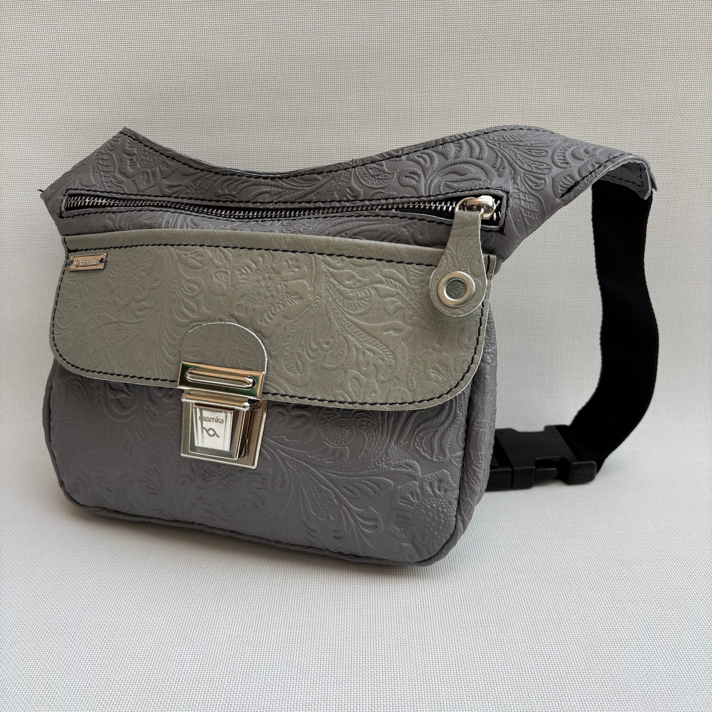 Classic Black Old Gold BioCuir® Naturleder Exklusivstück Nr. 13165
