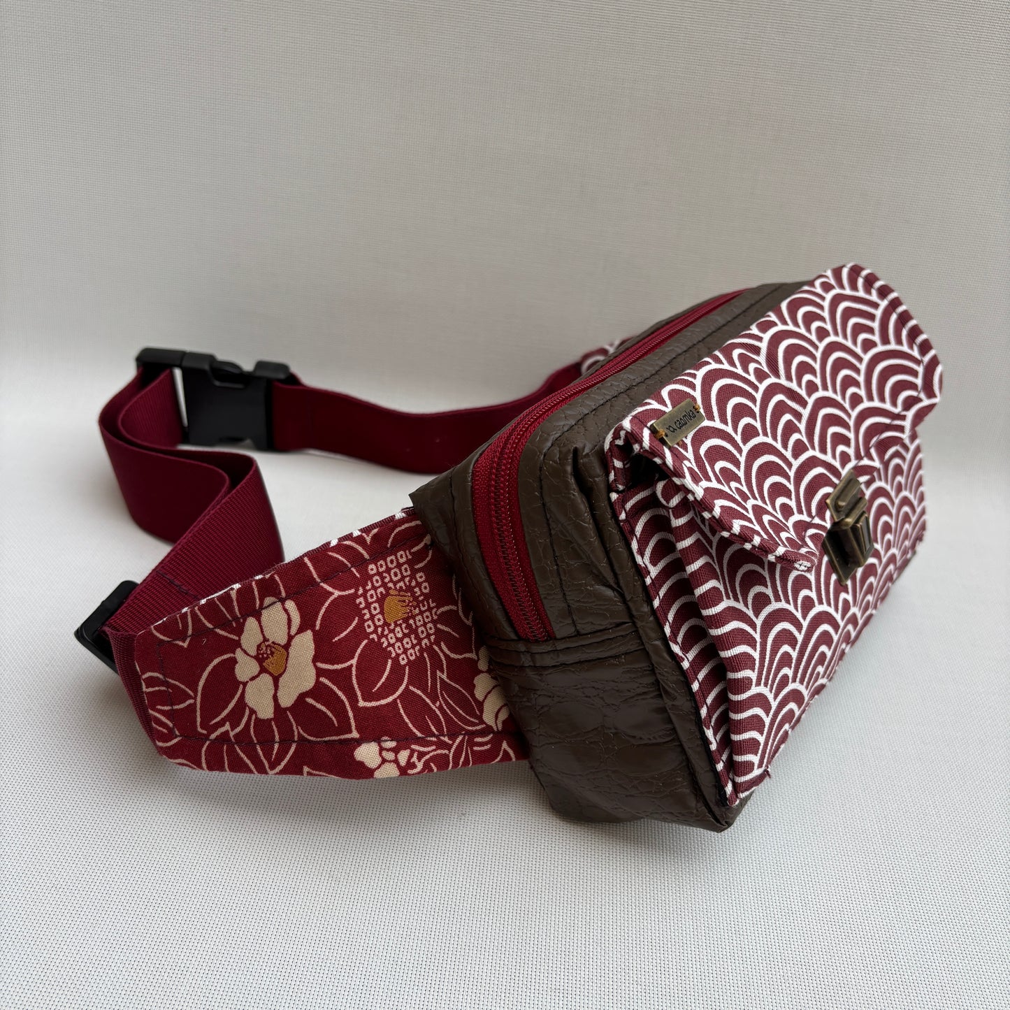 Riñonera Urban "Special Japanese Waves" · Polipiel · Pieza Única Núm. 18759