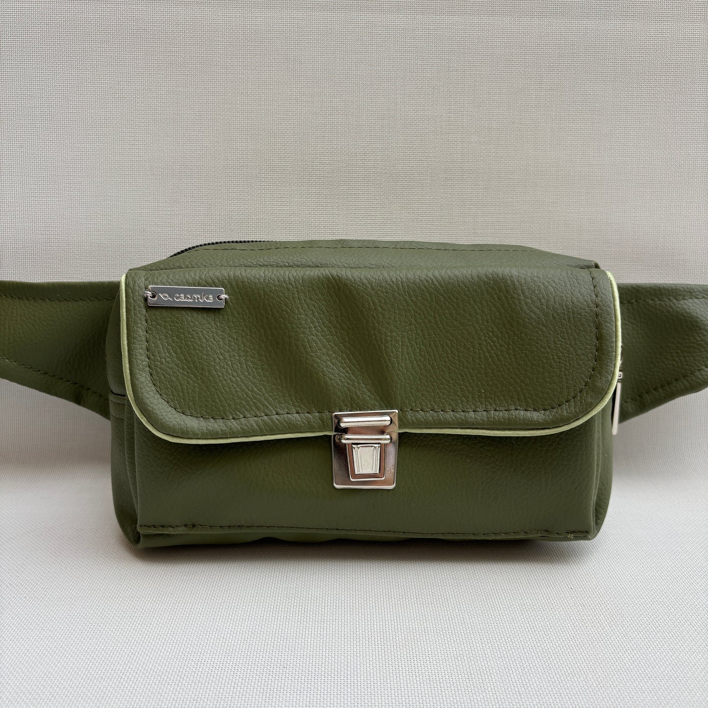 Riñonera Urban "Special Green Top" · Polipiel · Pieza Exclusiva Núm. 18749