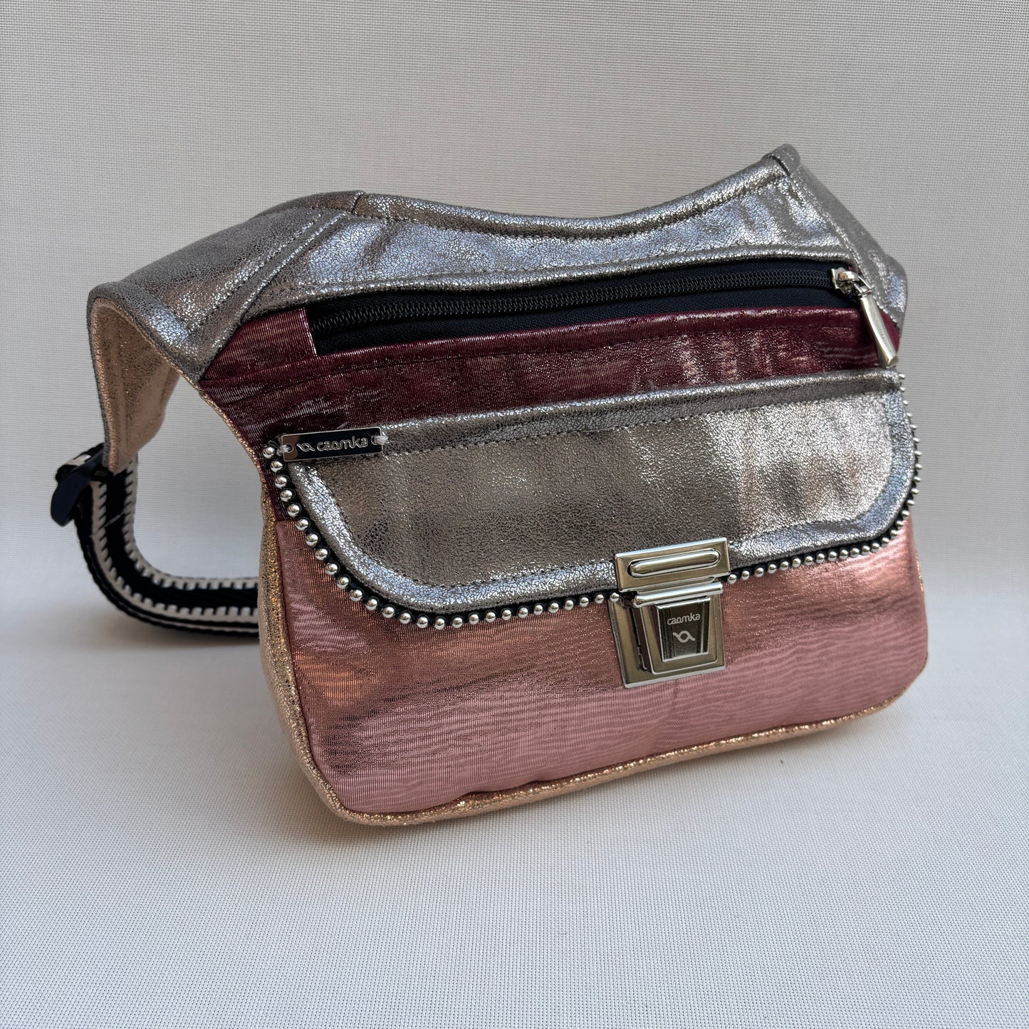 Riñonera "Special Metal Shining Top" · Polipiel · Pieza única Núm. 17353