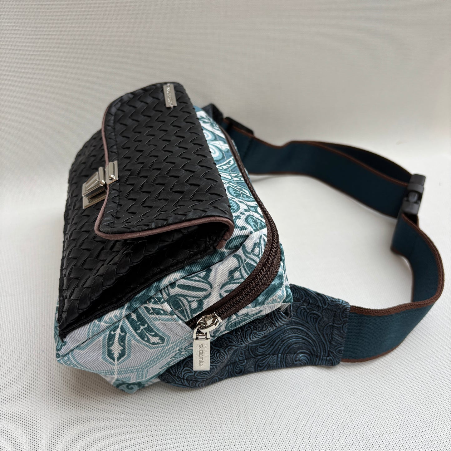 Riñonera Urban "Elegant Top" · Polipiel · Pieza Única Núm. 18750