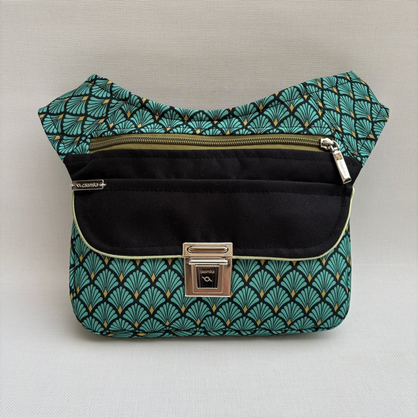 Special Constrast Persian Top + Bolsillo trasero · Impermeable · Pieza Única Núm. 16541