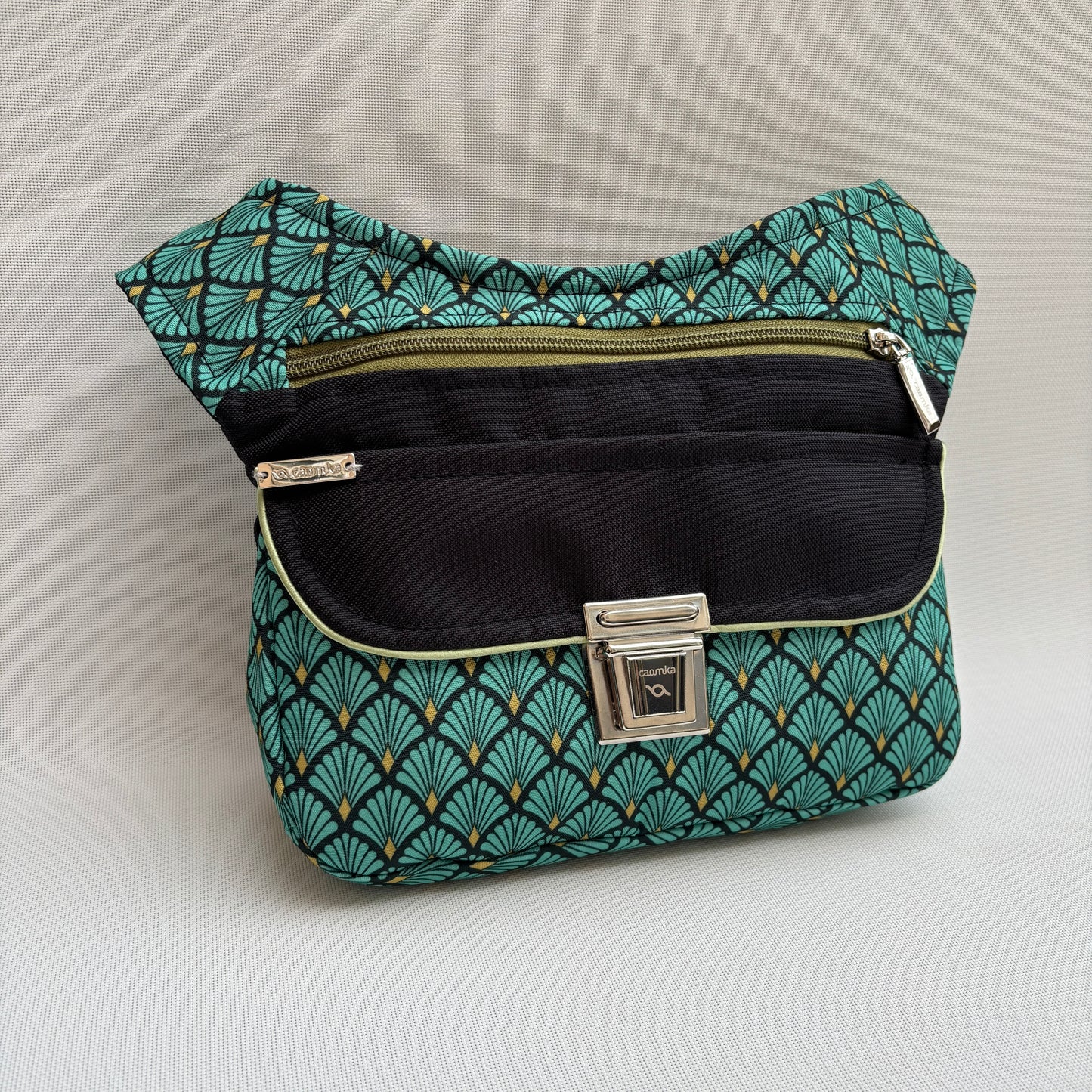 Special Constrast Persian Top + Bolsillo trasero · Impermeable · Pieza Única Núm. 16541