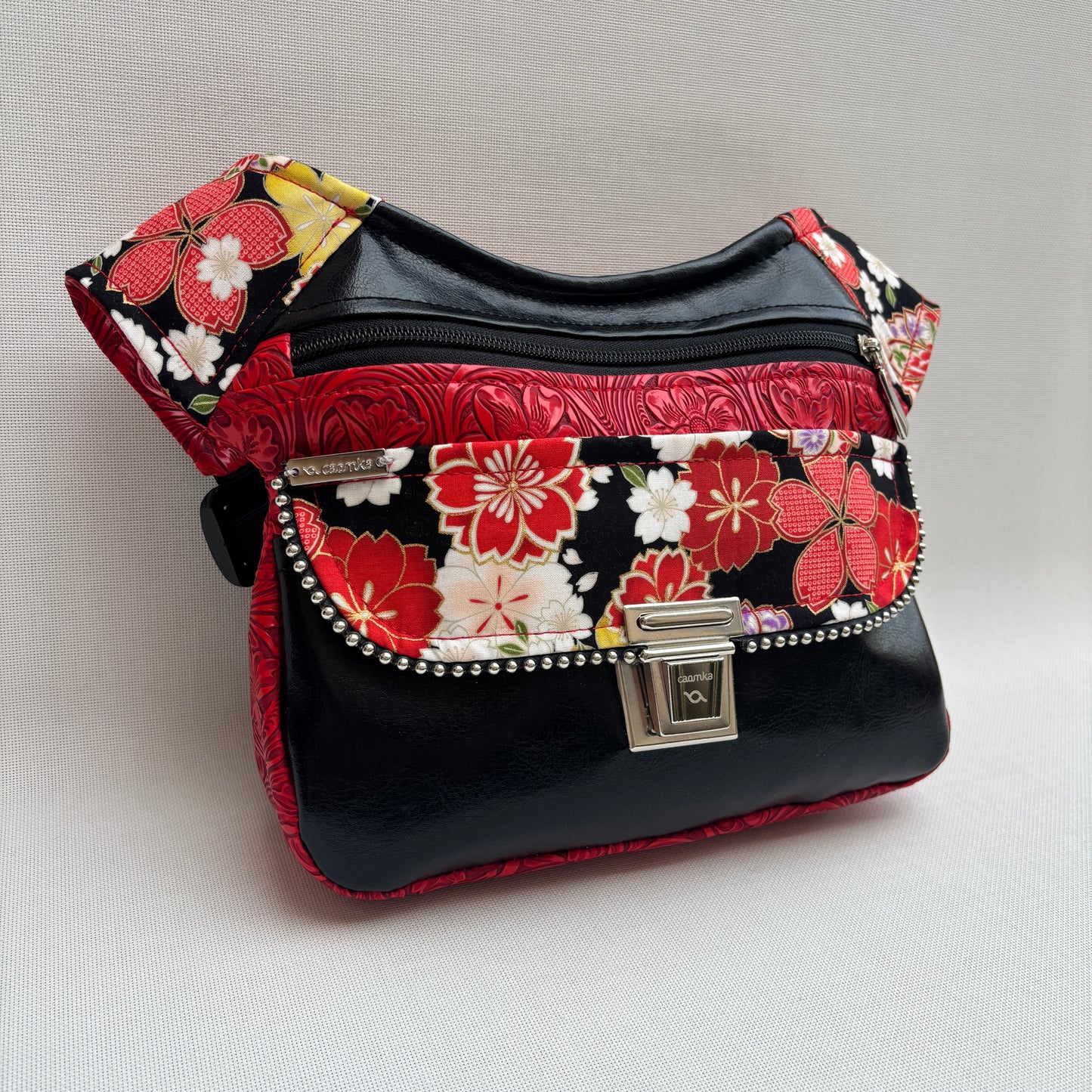 Riñonera "Special Japanese Spring" + Bolsillo trasero · Polipiel · Pieza Única Núm. 17368