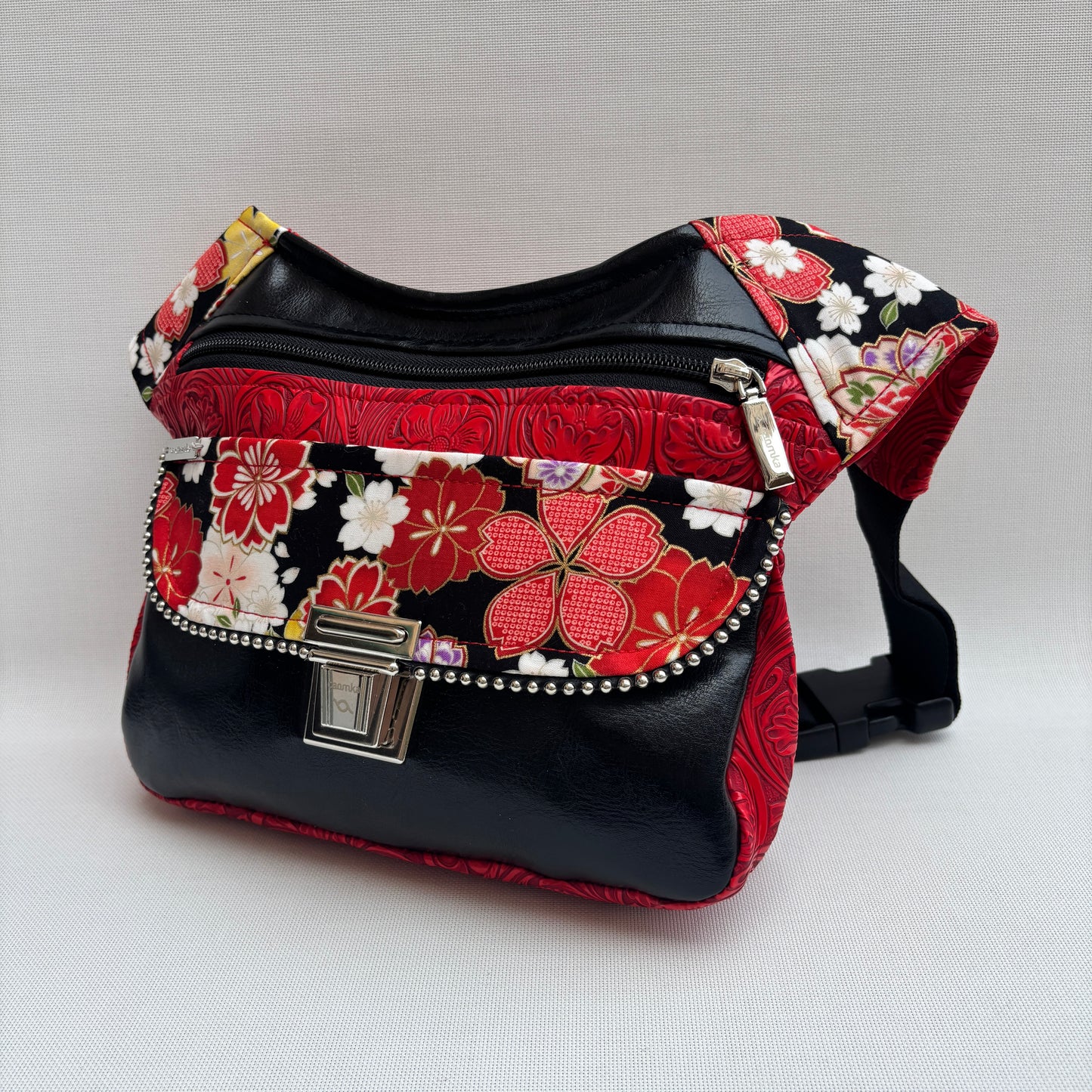 Riñonera "Special Japanese Spring" + Bolsillo trasero · Polipiel · Pieza Única Núm. 17368