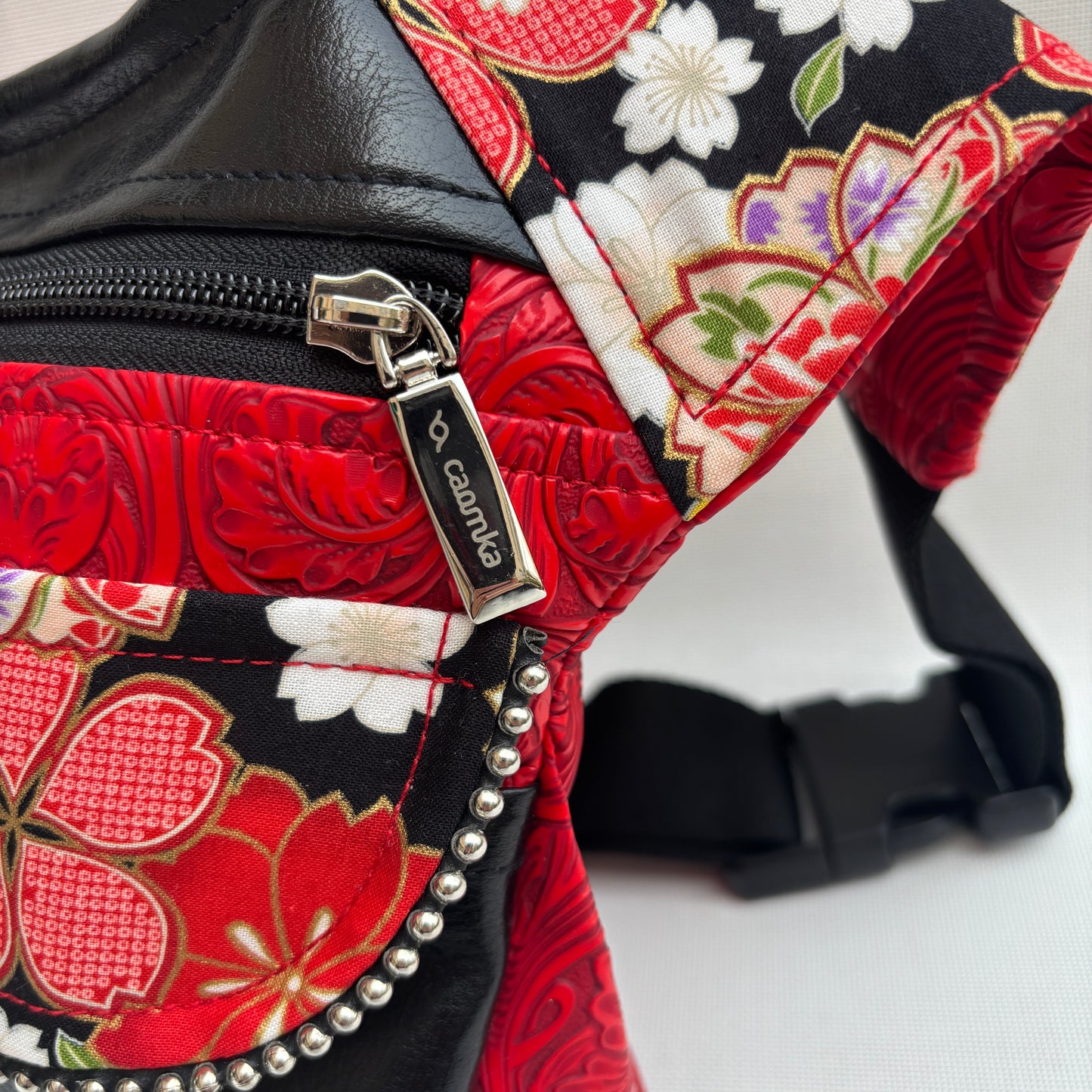 Riñonera "Special Japanese Spring" + Bolsillo trasero · Polipiel · Pieza Única Núm. 17368