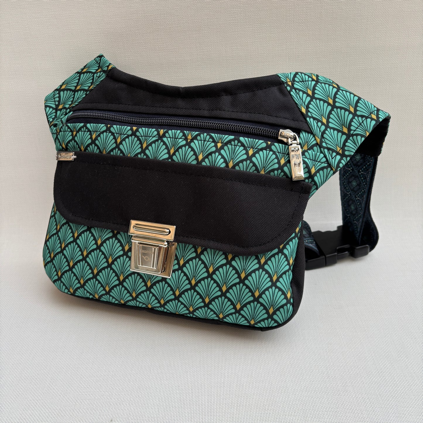 Special Constrast Persian Top + Bolsillo trasero · Impermeable · Pieza Única Núm. 16536