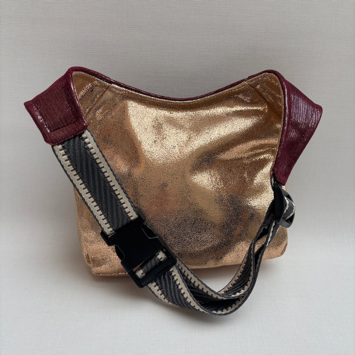 Riñonera "Special Metal Shining Top" · Polipiel · Pieza única Núm. 17371