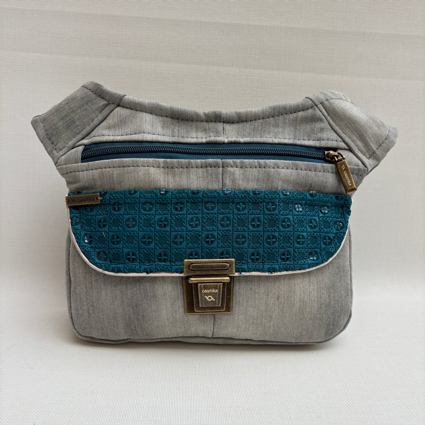 Riñonera "Jeans Top" ♻️ Jeans Recycled ♻️ · Pieza Única Núm. 18936