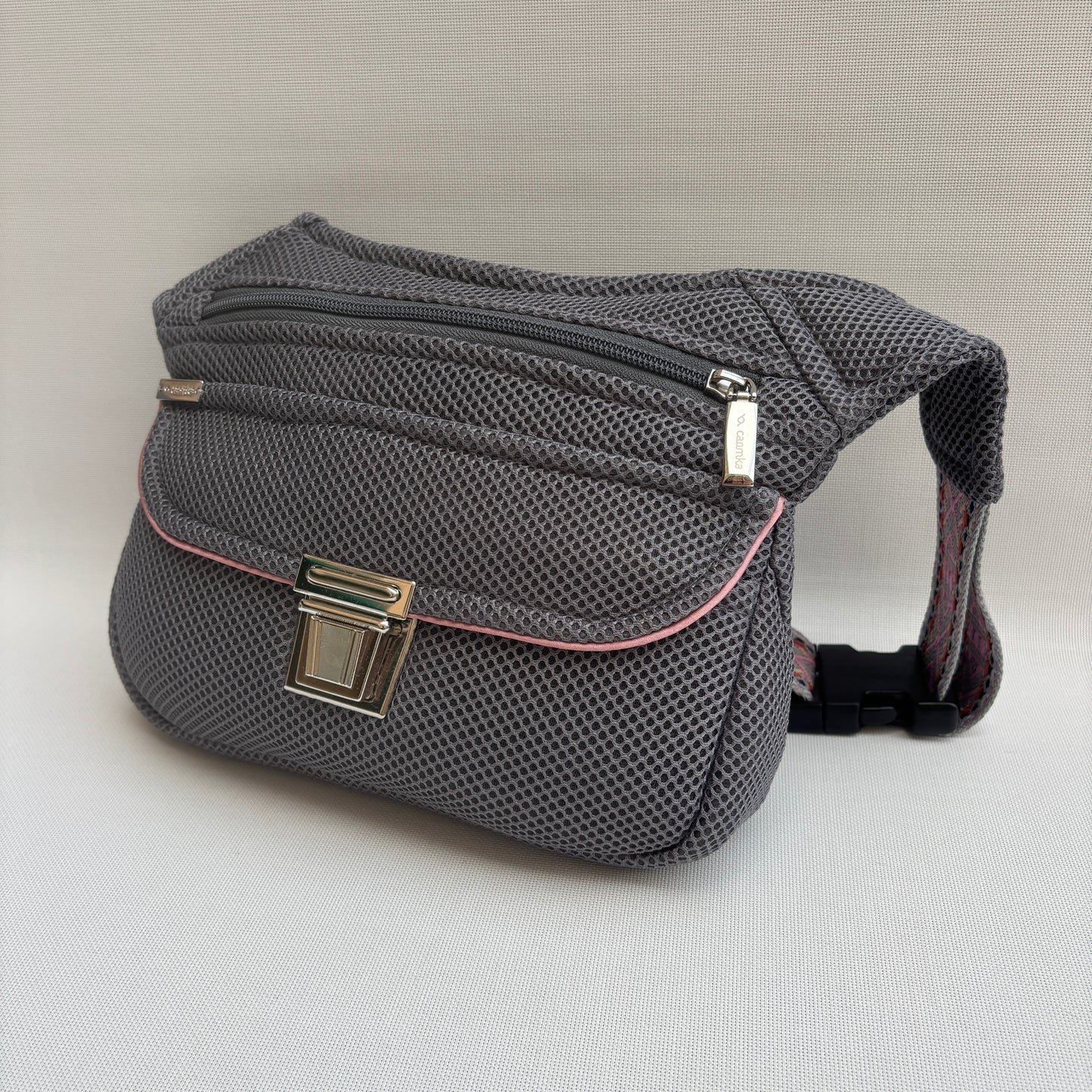 Riñonera "Soft 3D Top" · Pieza Única Núm. 18173
