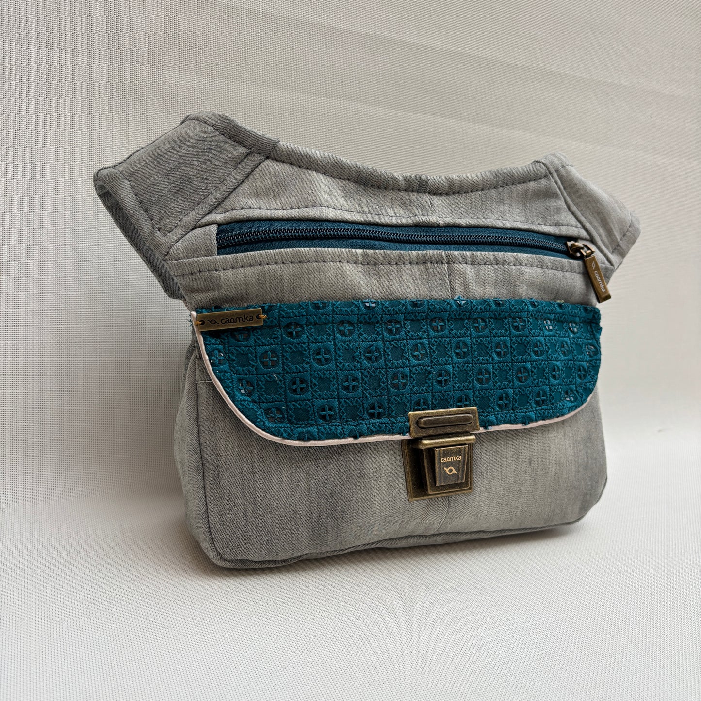 Riñonera "Jeans Top" ♻️ Jeans Recycled ♻️ · Pieza Única Núm. 18936