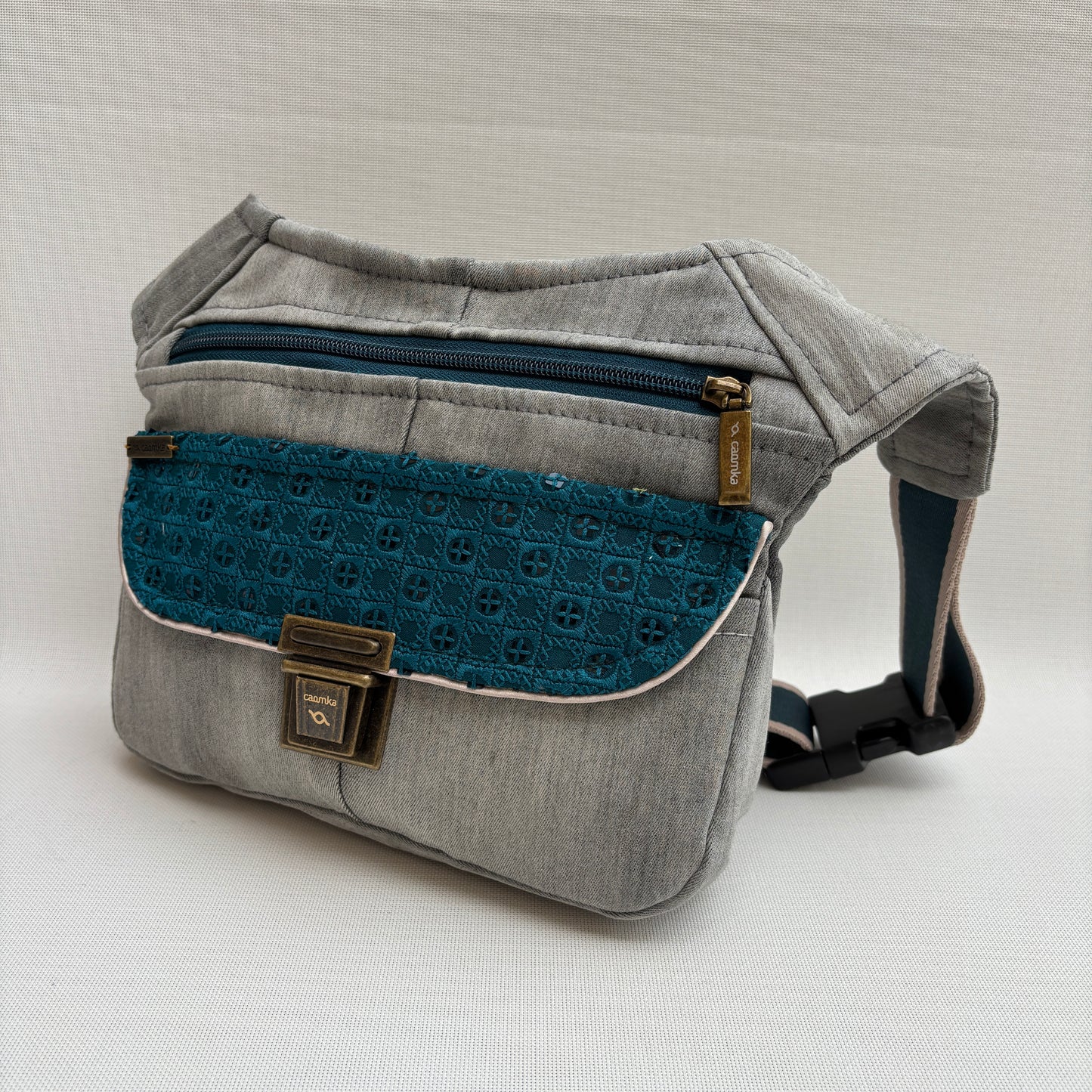 Riñonera "Jeans Top" ♻️ Jeans Recycled ♻️ · Pieza Única Núm. 18936