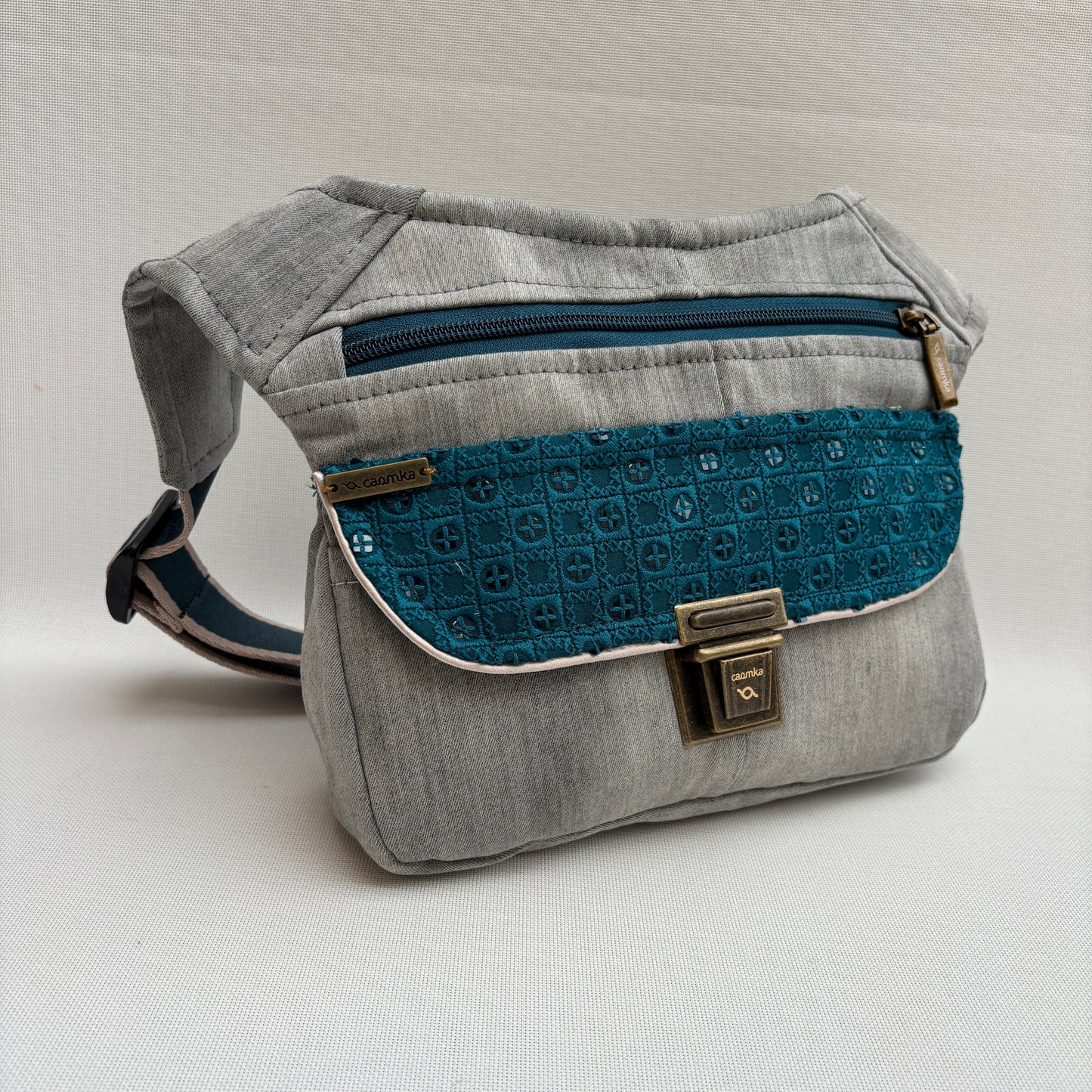 Riñonera "Jeans Top" ♻️ Jeans Recycled ♻️ · Pieza Única Núm. 18936