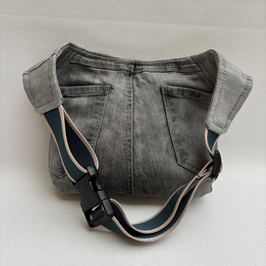 Riñonera "Jeans Top" ♻️ Jeans Recycled ♻️ · Pieza Única Núm. 18936