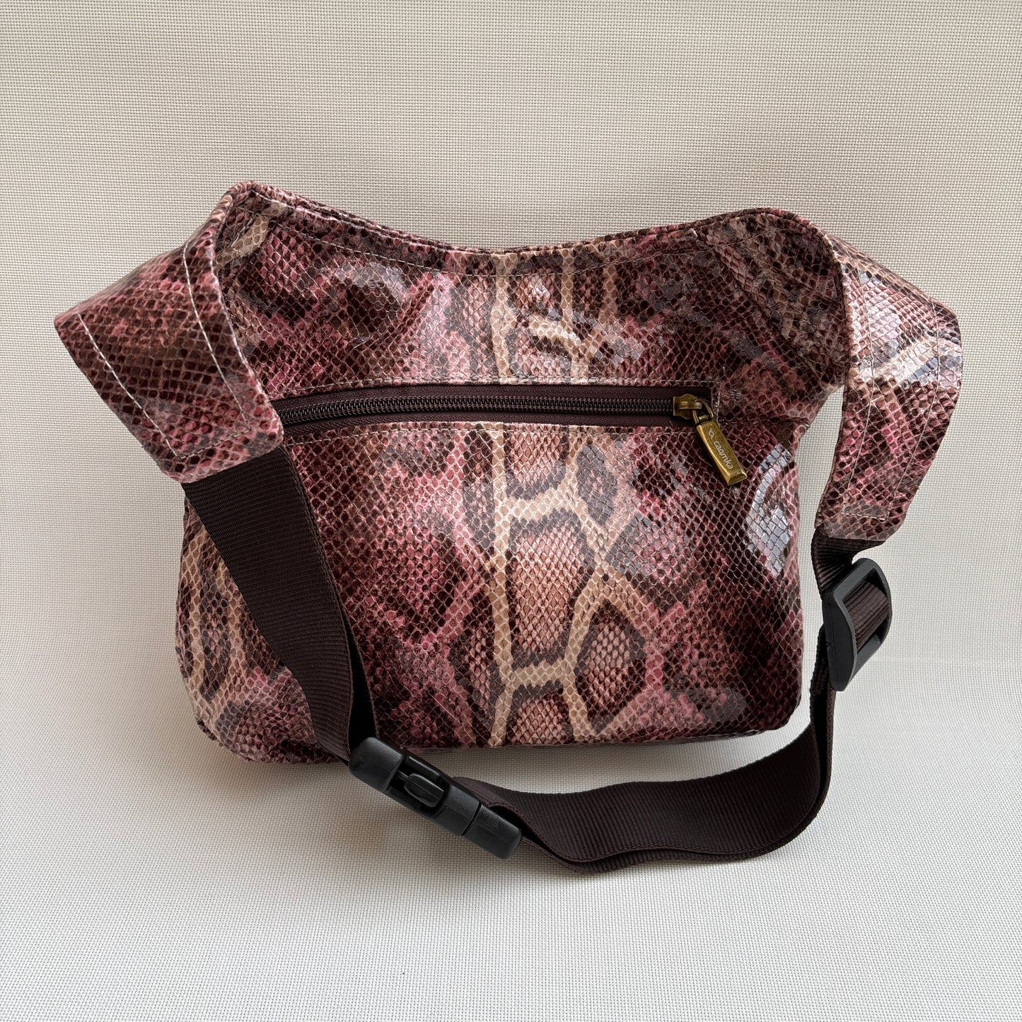 Special Animal Print Top + Bolsillo trasero · Polipiel · Pieza Única Núm. 16520