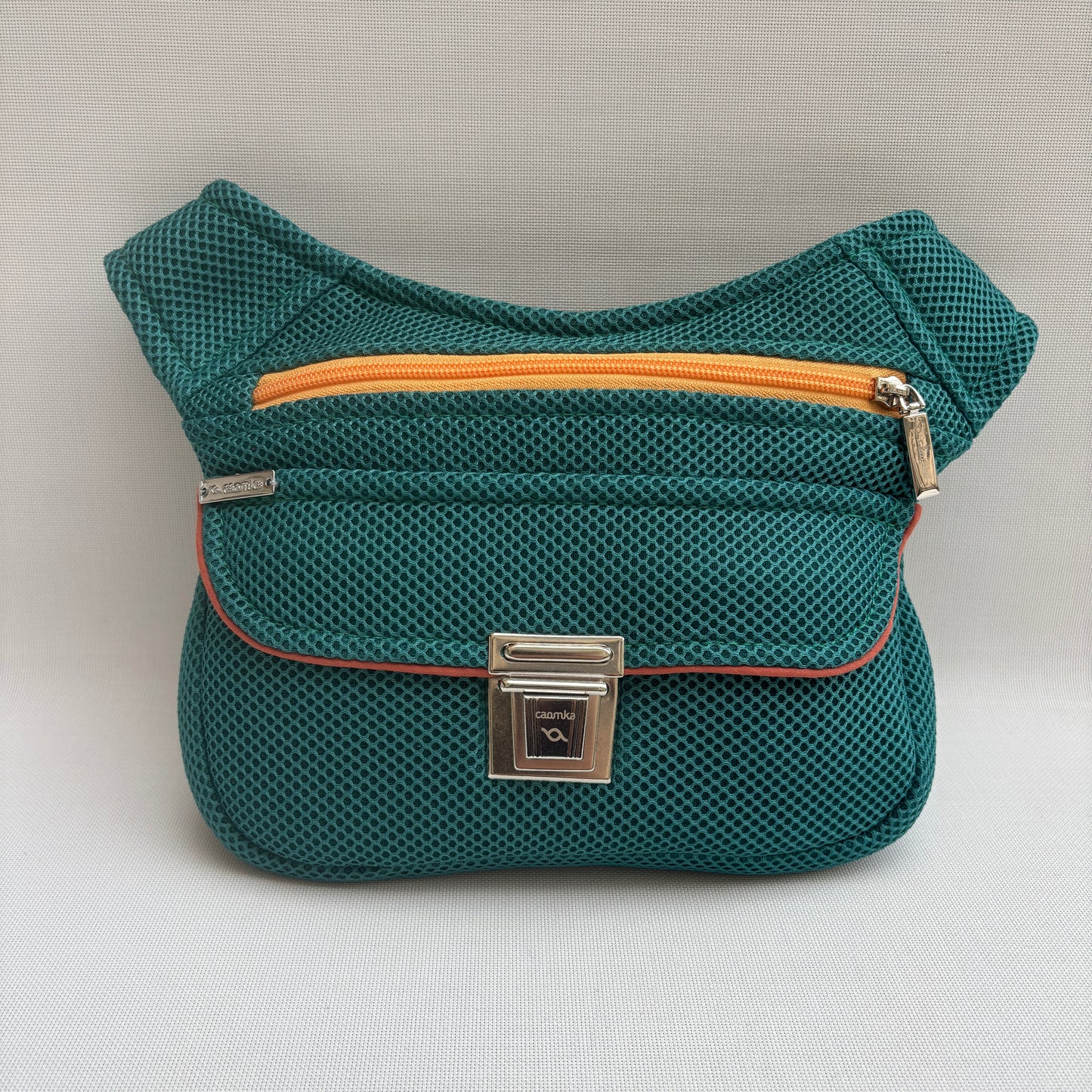 Riñonera "Soft 3D Top" · Pieza Única Núm. 18174