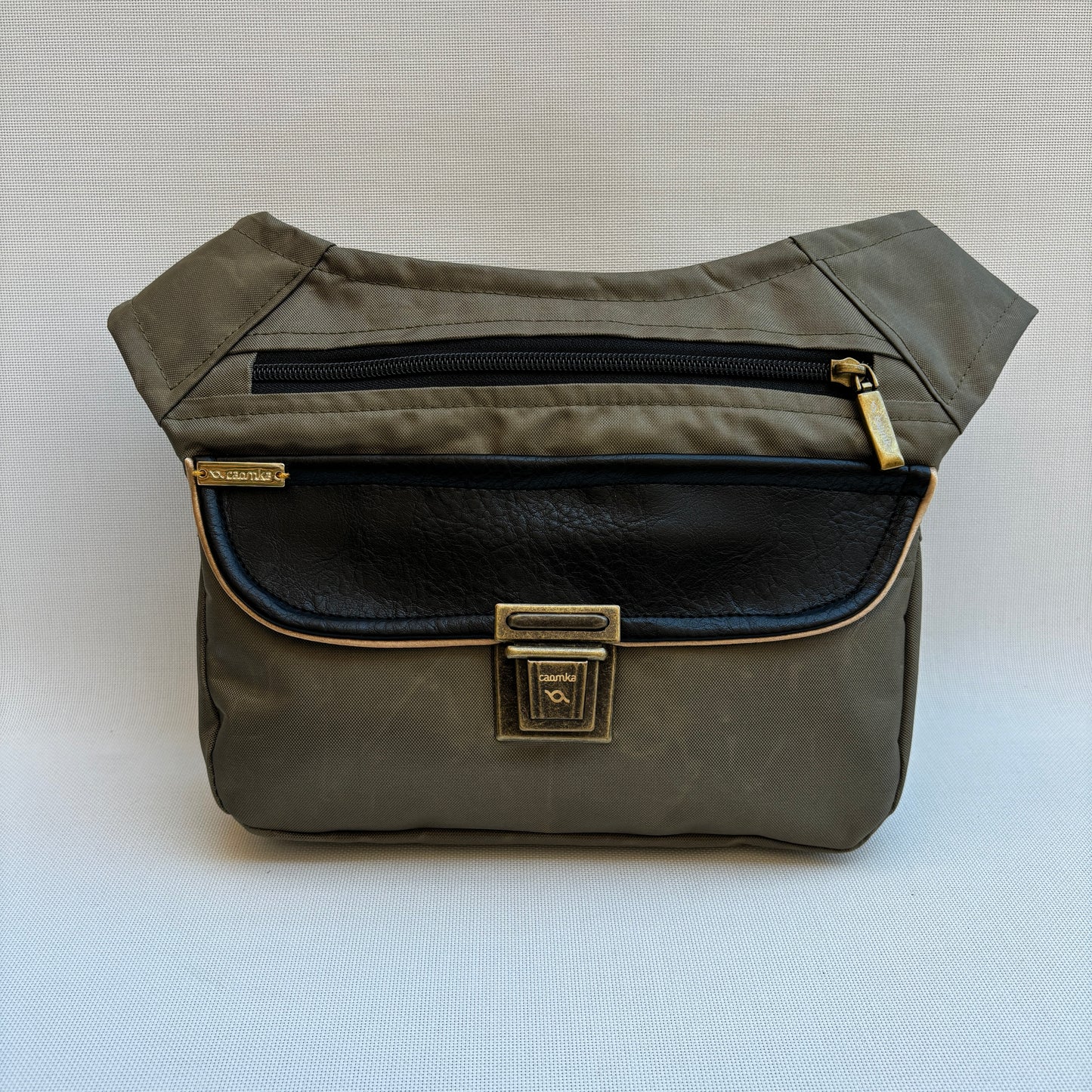 Special Green Kaki Top · Wasserdicht + Extra Gesäßtasche · Einzelstück Nr. 13266