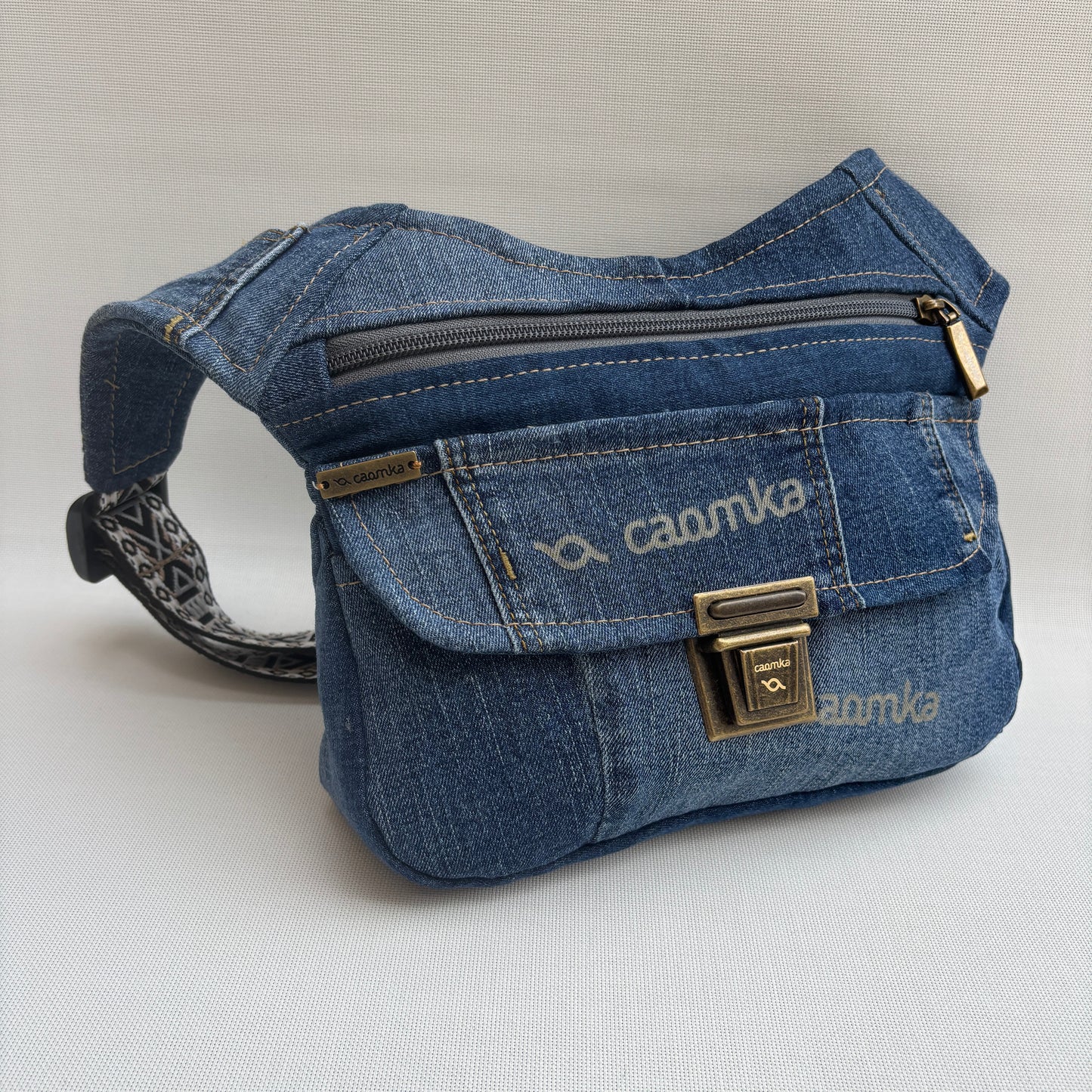 ♻️ Jeans Recycled ♻️ Unique Piece No. 11935