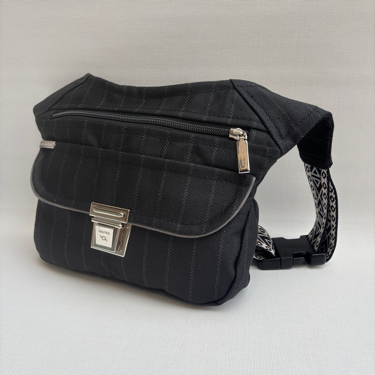 Riñonera "Diplomatic Black Top" · Impermeable · Pieza Única Núm. 18115