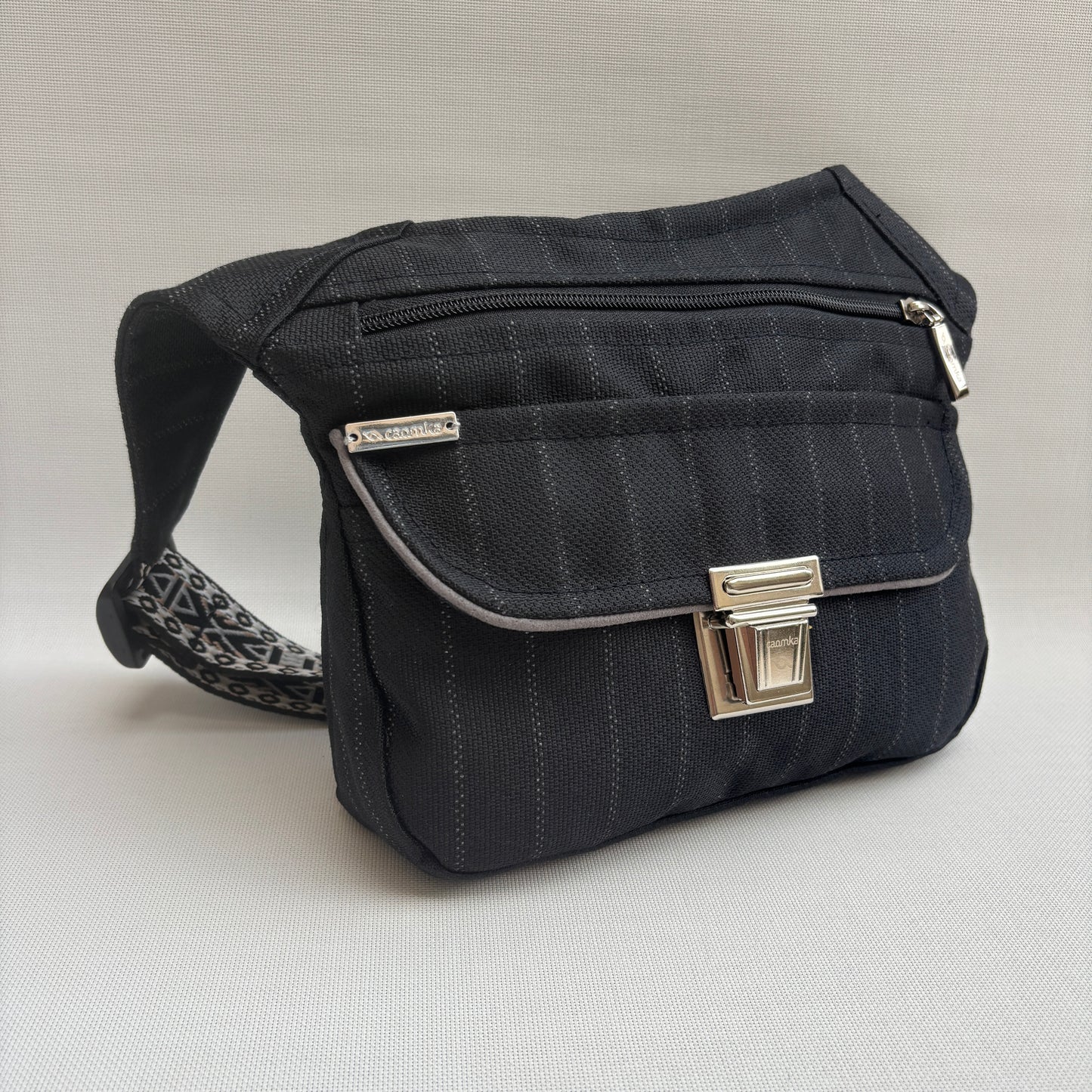Riñonera "Diplomatic Black Top" · Impermeable · Pieza Única Núm. 18115