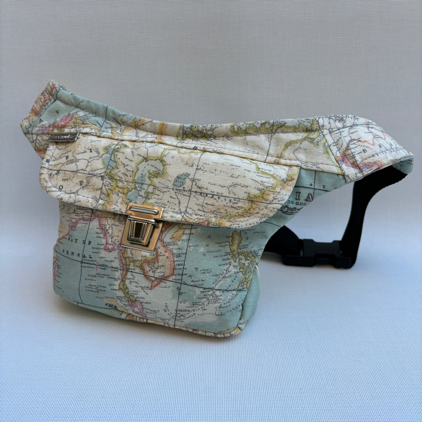 Mini Mapamundi Impermeable · Pieza Única Núm. 15664