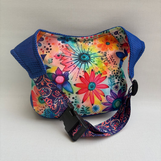 Riñonera "Soft 3D Blue Flowers" · Pieza Única Núm. 18074
