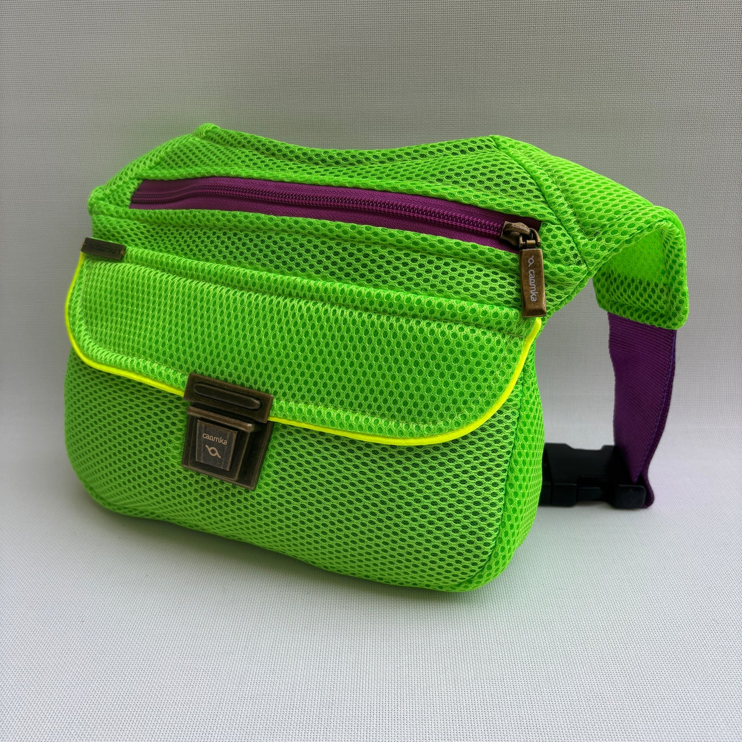 Riñonera "Soft 3D Fluor" + Bolsillo trasero · Pieza Única Núm. 18073