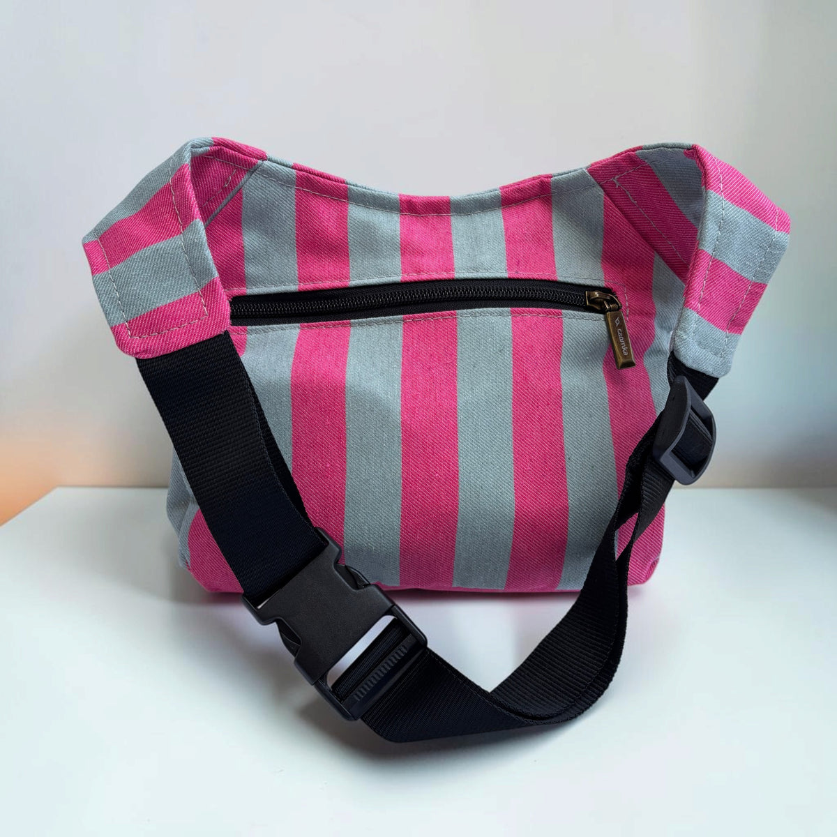 Riñonera Original "Special Pink & Grey Stripes" + Bolsillo trasero · Pieza Única Núm. 19650