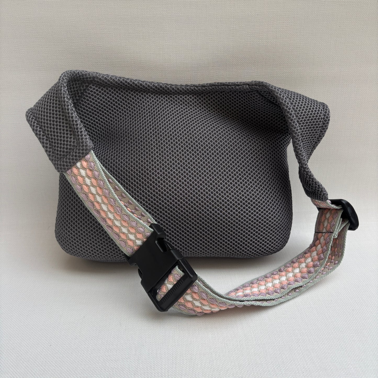 Riñonera "Soft 3D Top Pink" · Pieza Única Núm. 18064