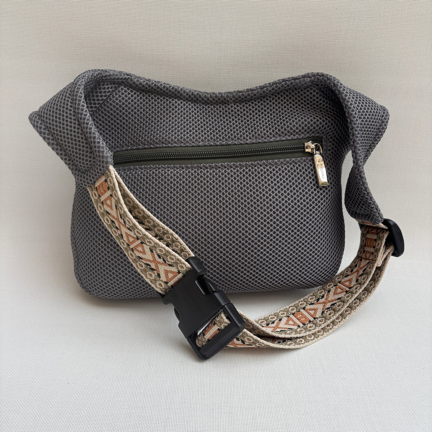 Riñonera "Soft 3D Mandalas Top" + Bolsillo trasero · Pieza Única Núm. 18065