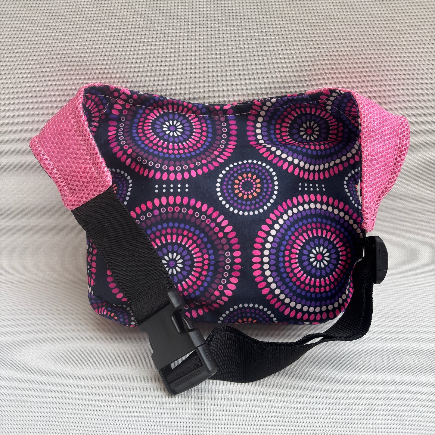 Spezielles schwarzes „Cordura“ &amp; Silber + Gesäßtasche, exklusives Teil Nr. 11492