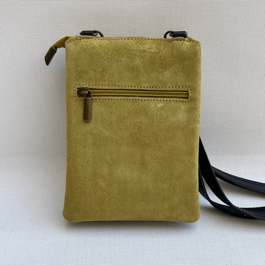 Porta Móvil · Diseño Top · Piel natural · Lima
