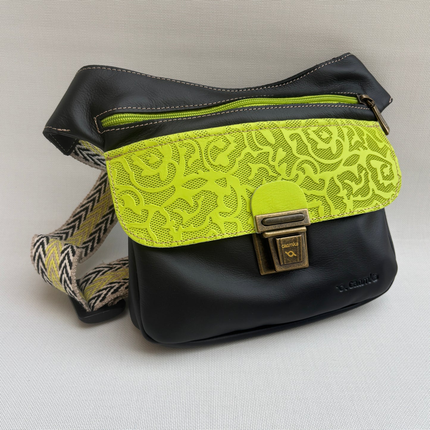 Riñonera "Special Black/Lime Spring" Negro/Lima · Piel · Pieza Exclusiva Núm. 18113