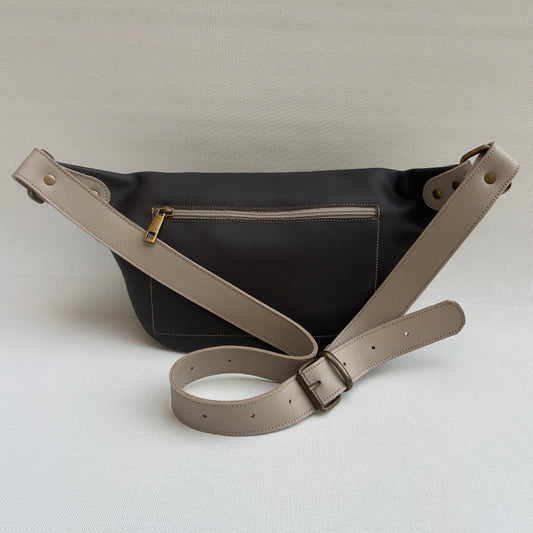 Riñonera "Retro Chic Watermelon Taupe" · Piel / Cuero · Pieza Exclusiva Núm. 18089