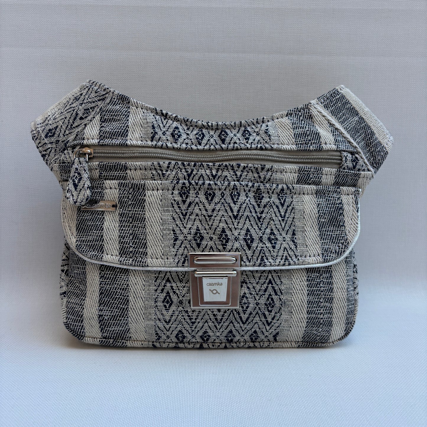 Riñonera "Elegant Silver India" + Bolsillo trasero · Pieza Única Núm. 18820