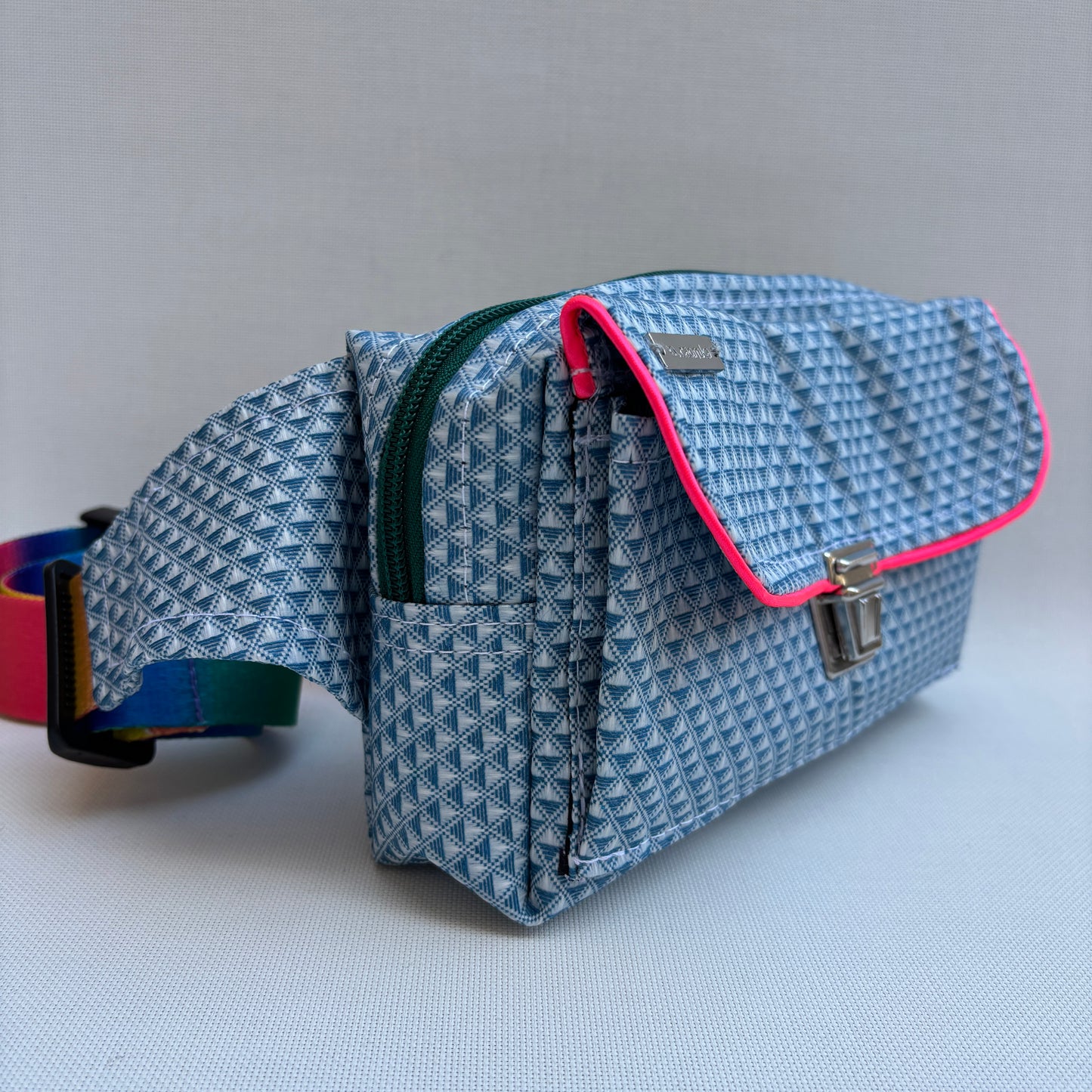 Riñonera Urban "Special Sky Blue Top" · Impermeable · Pieza Única Núm. 18781
