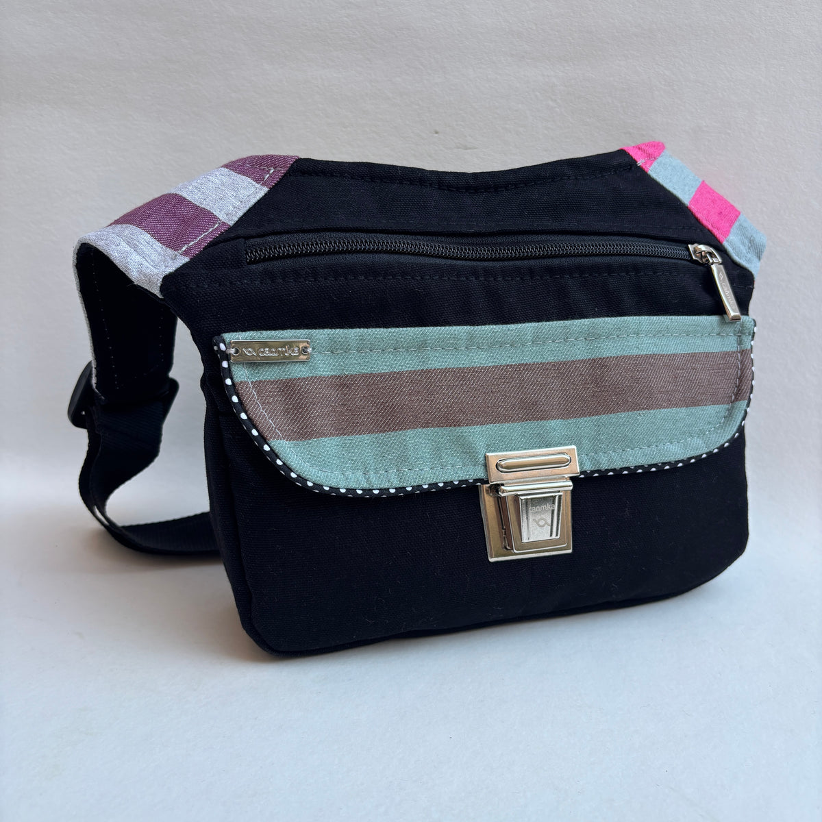 Riñonera Original "Special Stripes Black" · Pieza Única Núm. 19640