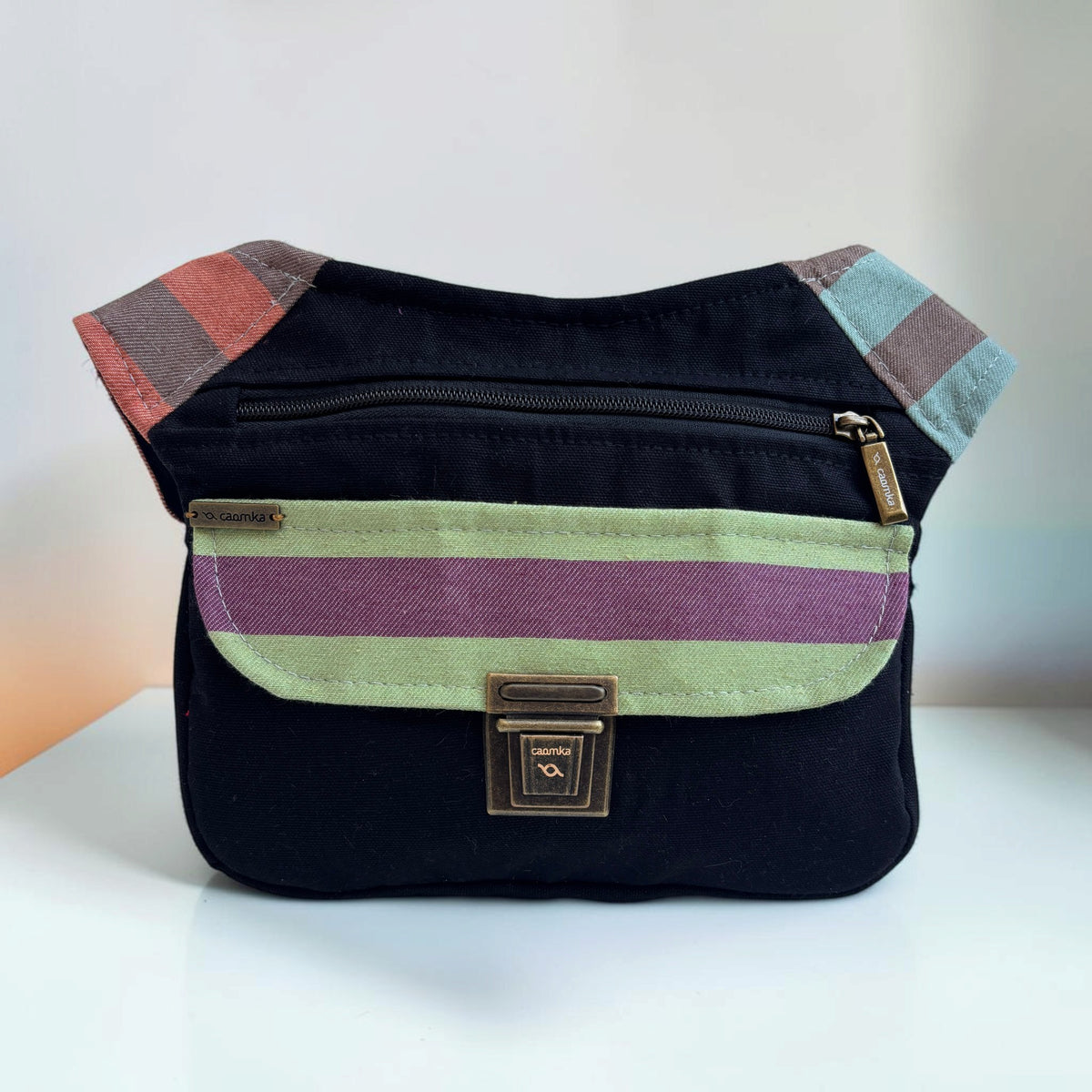 Riñonera Original "Special Stripes Black" · Pieza Única Núm. 19647