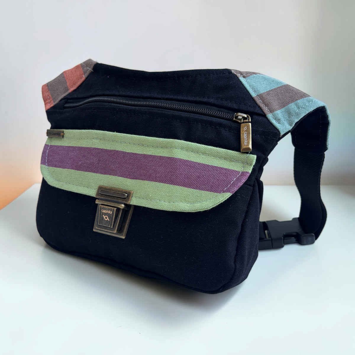 Riñonera Original "Special Stripes Black" · Pieza Única Núm. 19647