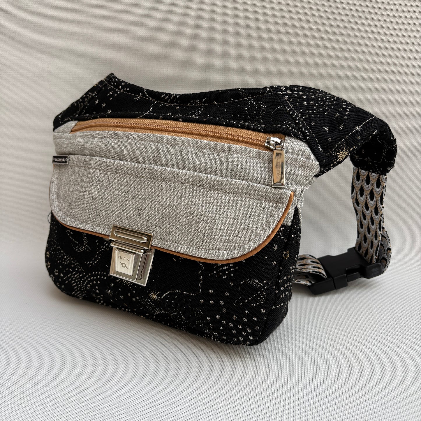 Riñonera "Special Cosmic Top" + Bolsillo trasero · Pieza Única Núm. 18100