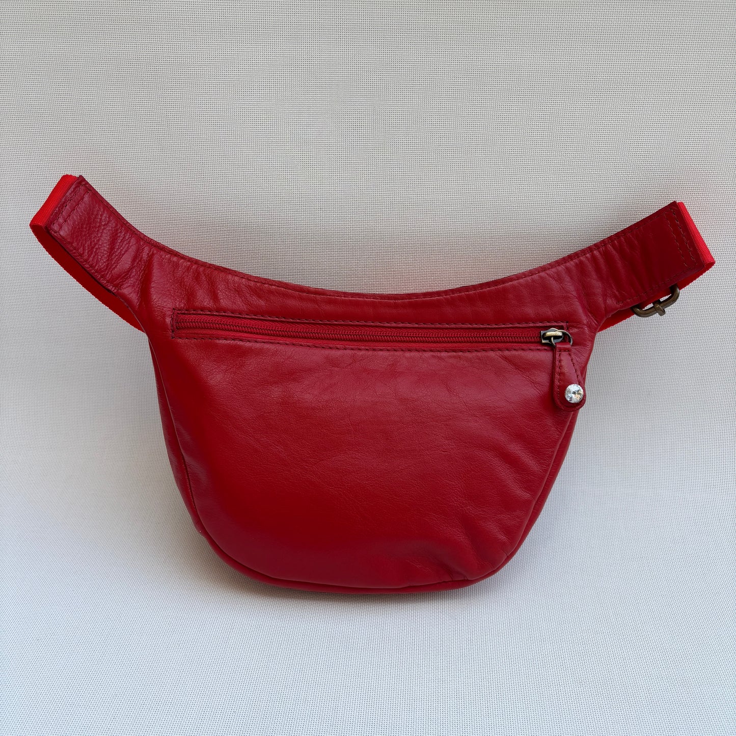 Riñonera Luna "Special Red Luxury" Silver · Piel · Pieza Exclusiva Núm. 18789