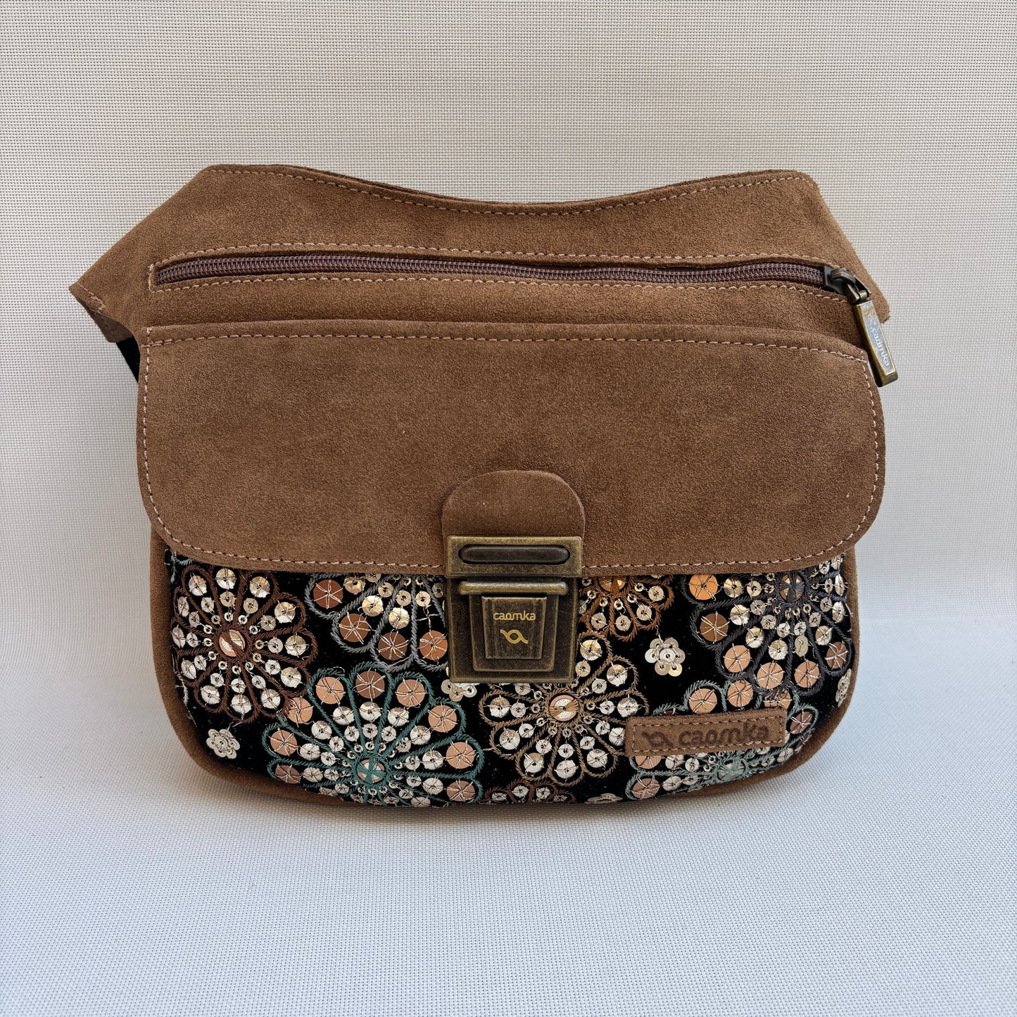 Riñonera "Special Mandalas" Camel · Piel · Pieza Exclusiva Núm. 17415
