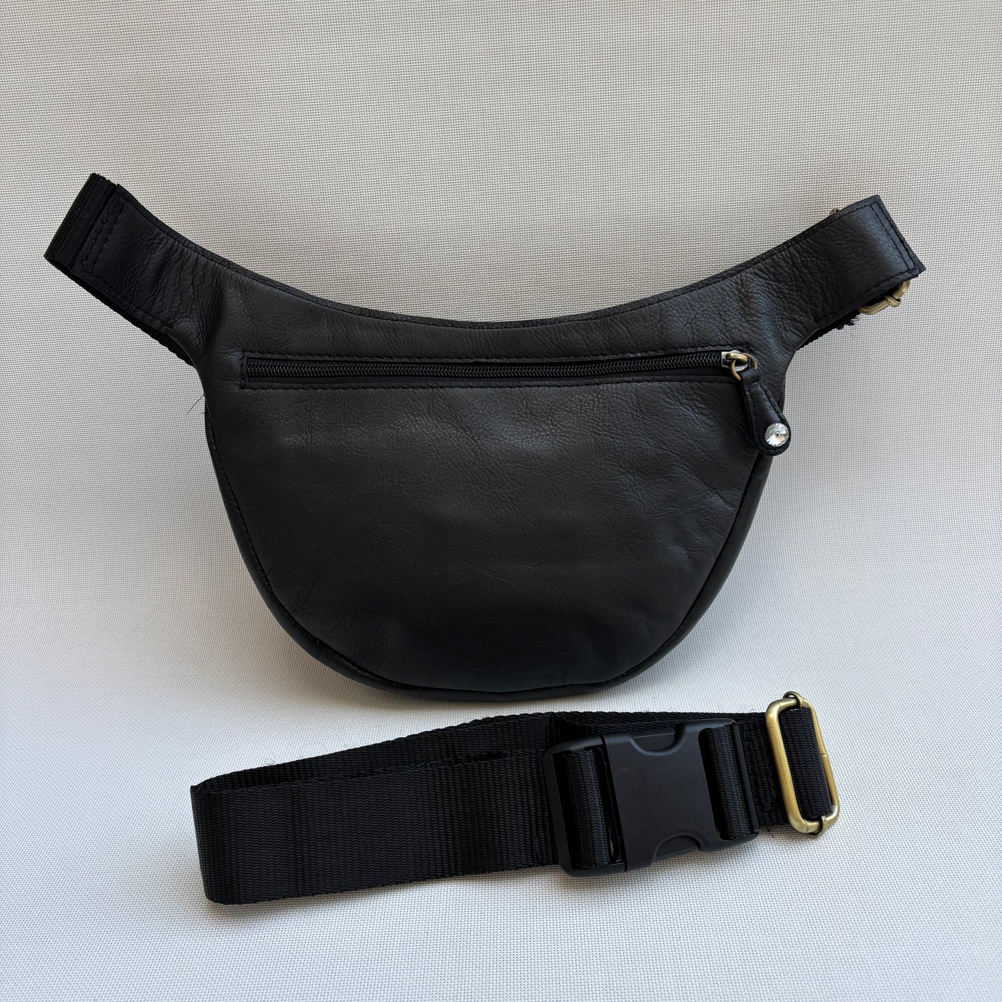 Riñonera Luna "Special Black Luxury" Silver · Piel · Pieza Exclusiva Núm. 18788