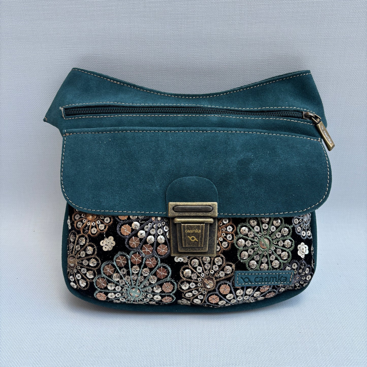Riñonera "Special Mandalas" Verde · Piel · Pieza Exclusiva Núm. 17416